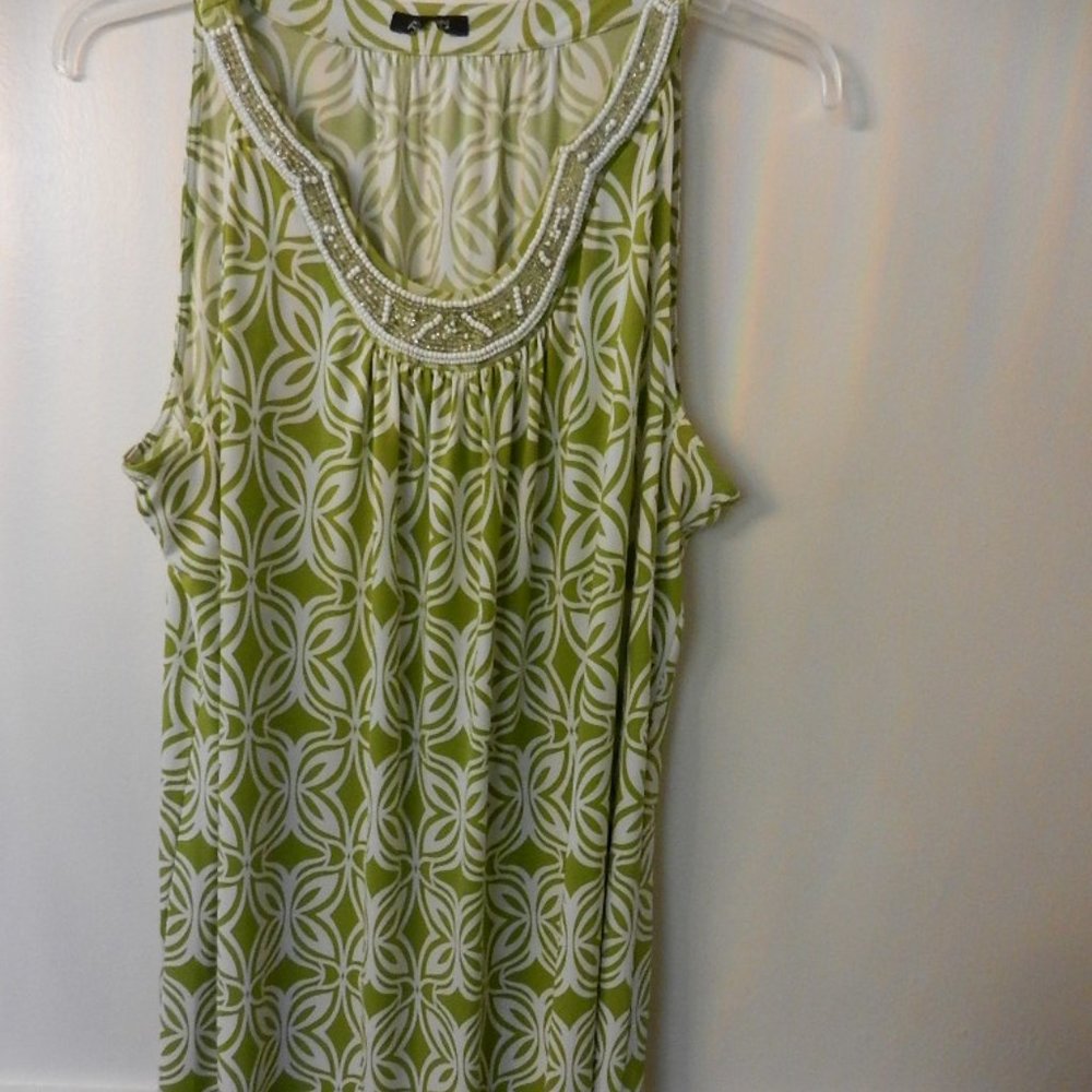 APT 9, Pearl EMBELLISED 👌 embroidery Dress  APPLE GREEN